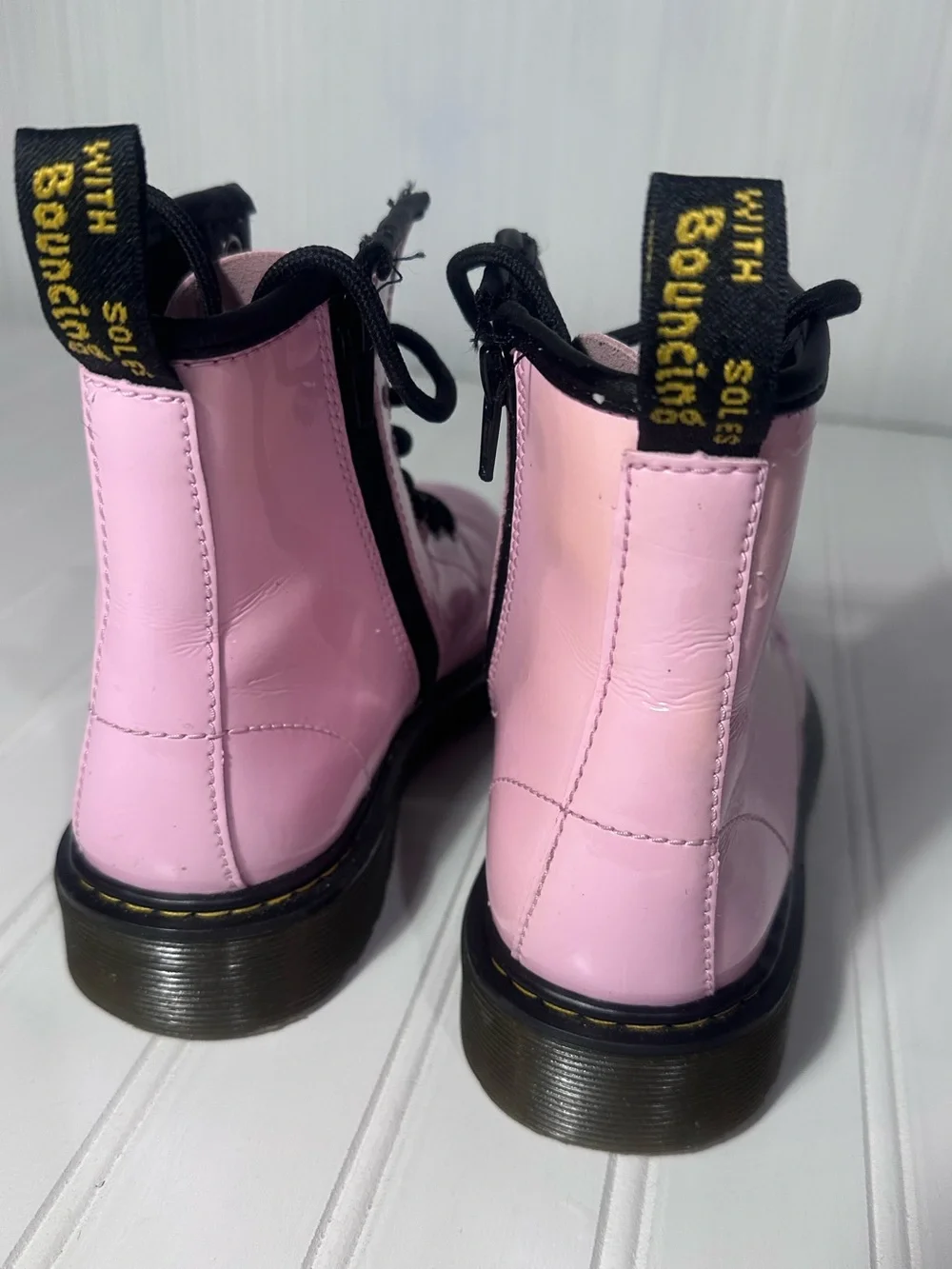 Dr Martens 1460 Glossy Patent leather pink combat boots girls 4